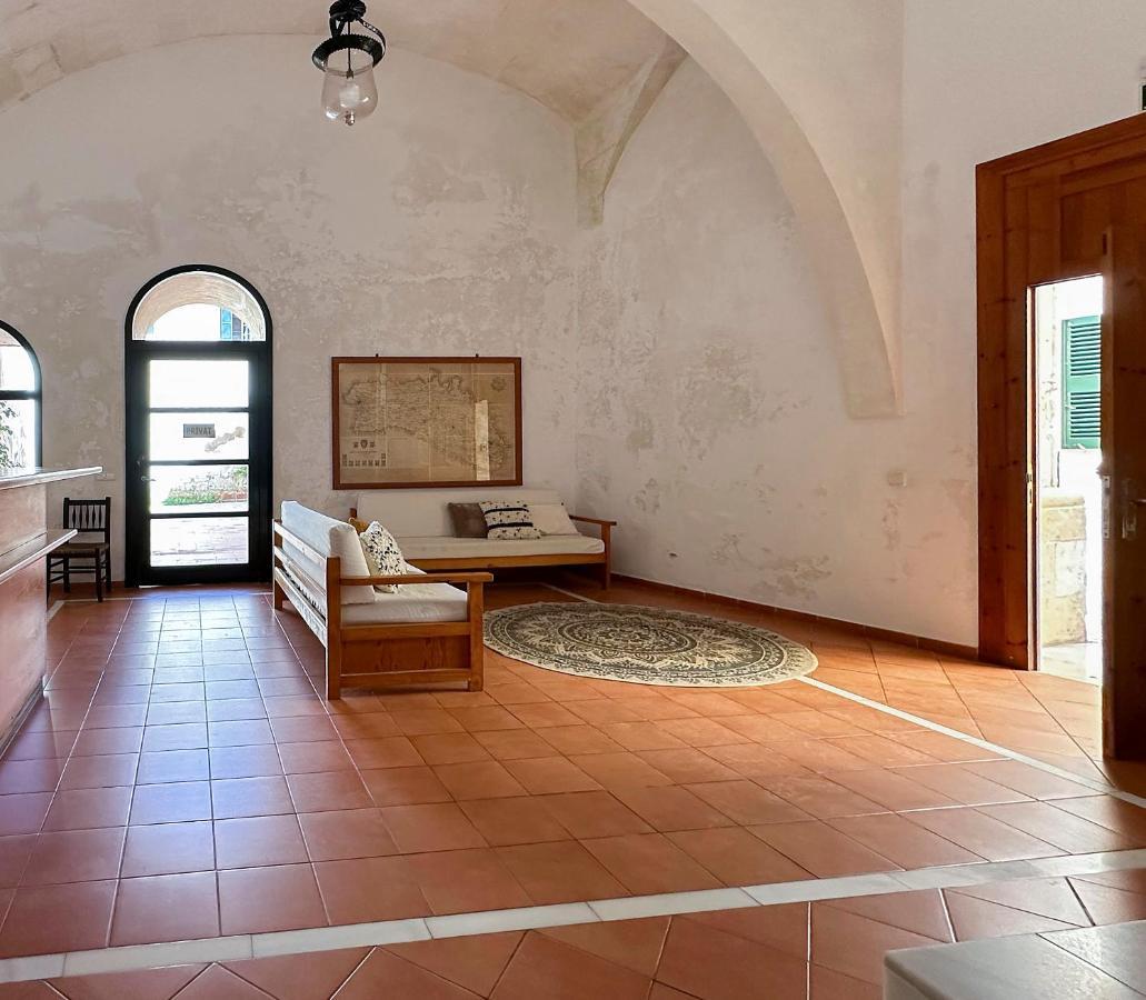 Grupoandria El Claustre De Ciutadella - Hospederia Vandrarhem Exteriör bild