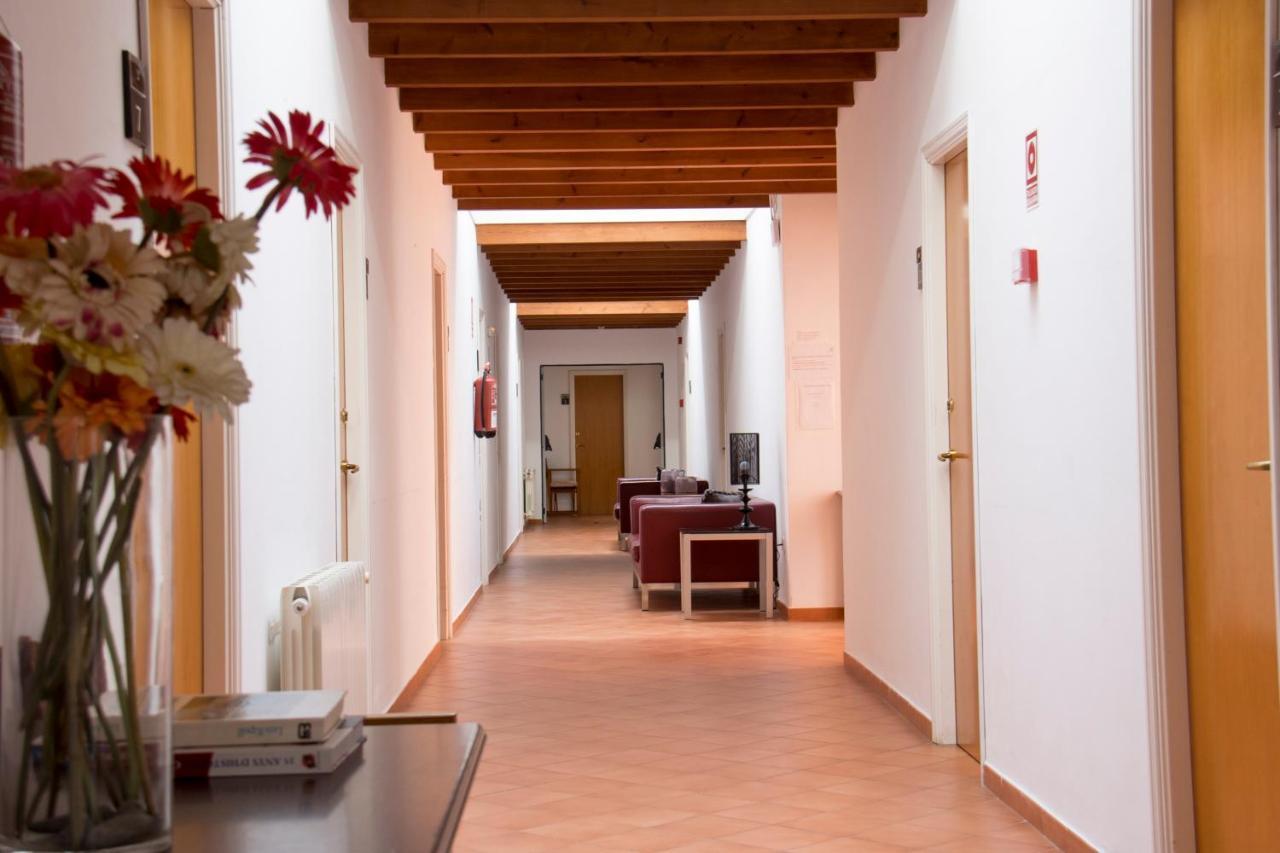 Grupoandria El Claustre De Ciutadella - Hospederia Vandrarhem Exteriör bild